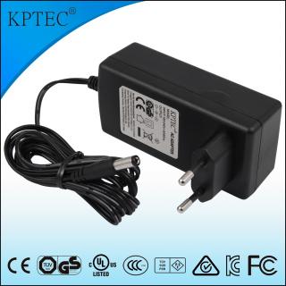 Блок питания 5v 3,0А 3.5x1.35 K25V050300G B35S68 15Вт